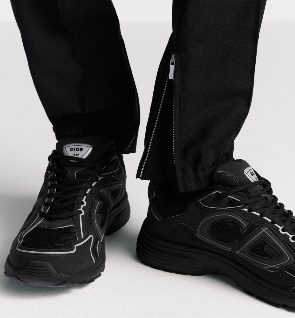 B30 Black