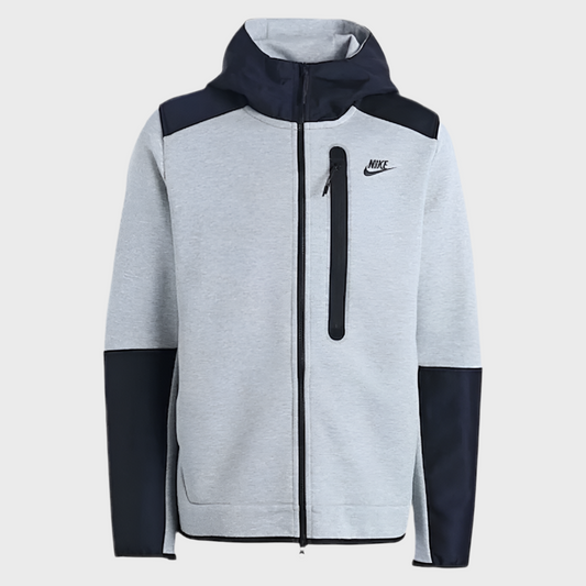 Nike Tech